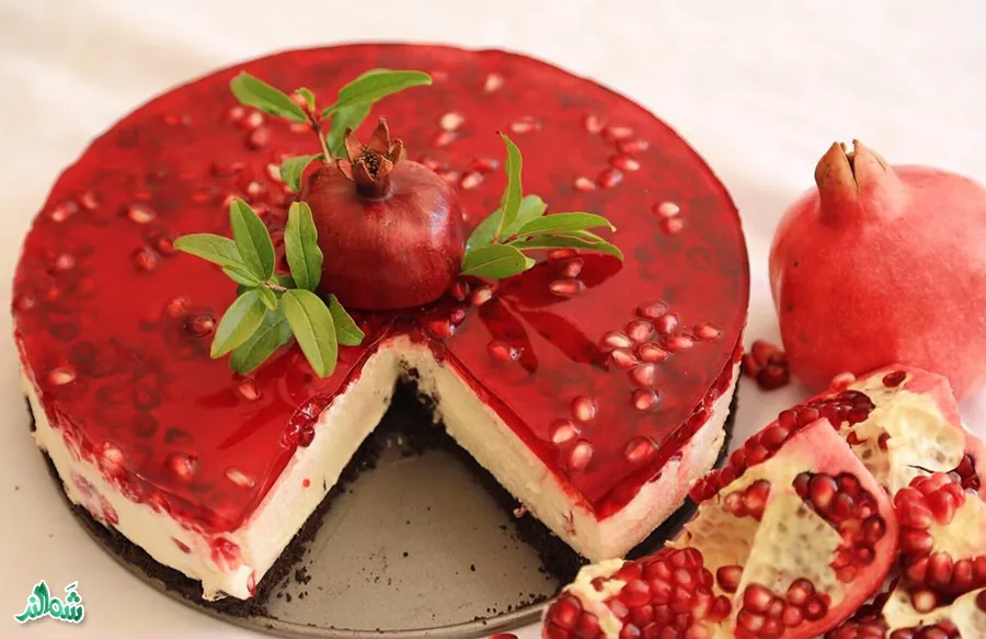 معرفی 7 دسر برای شب یلدا؛ چیز کیک انار